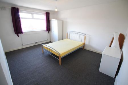 2 Bedroom Flat - First Floor - Photo 2