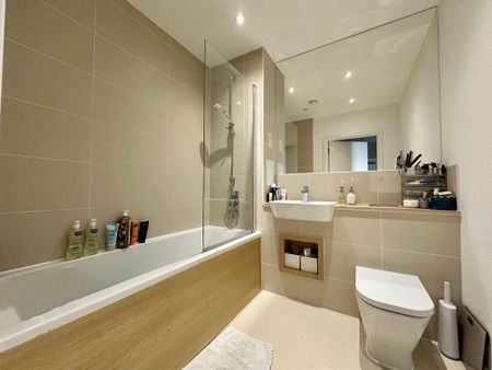 1 bedroom flat to rent - Photo 5