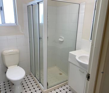 11 Franklin St, Kelvin Grove, Qld 4059 - Photo 5