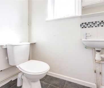 Hunters Way, - Photo 3