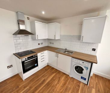 Price £850 pcm - Available 01/04/2026 - Part Furnished - Photo 6