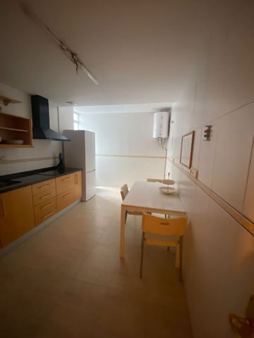 Piso de alquiler en Calle Georges Bizet, La Princesa - Photo 5