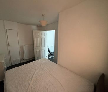 Gannet Lane, Wellingborough - Photo 3