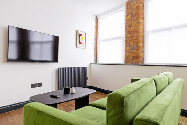 2 bedroom flat to rent - Photo 1