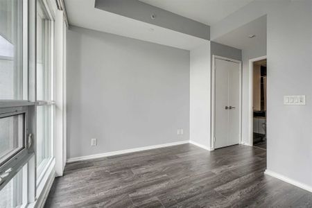 For Lease - 70 Temperance Street Unit# 2217, Toronto, Ontario - Photo 4