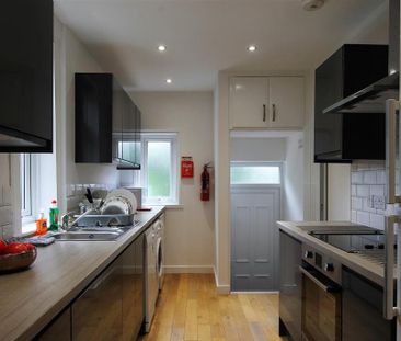 5 bedroom maisonette to rent - Photo 6