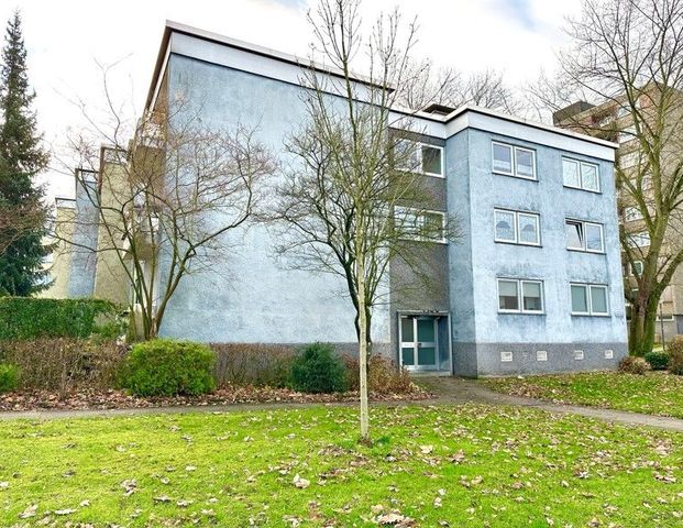 Neue Wohnung, neues Glück! 3,5-Zimmer-Stadtwohnung (WBS) - Foto 1