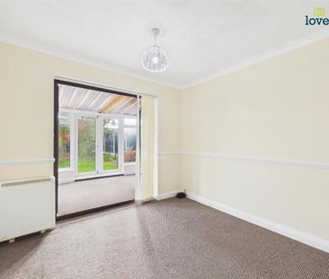 2 bedroom detached bungalow to rent - Photo 5