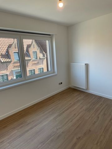 Mooie woning met 3 slaapkamers vlakbij het centrum - Photo 3