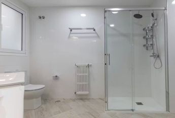 Calle Periodista Azzati, Valencia, Valencian Community 46002