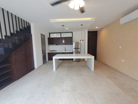RENTA TOWNHOUSE EN TEMOZON CON ROOFTOP - Photo 2