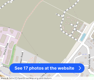 The Square, SUDBURY - Photo 1