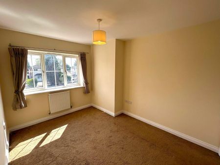 4 bedroom detached house to rent - Photo 4