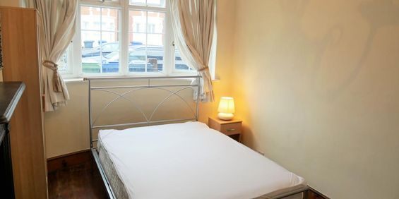 1 bedroom house of multiple occupation to rent - Photo 3