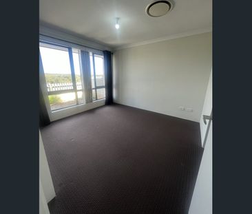 3 Bedroom 2 Bathroom to be yours...... - Photo 3