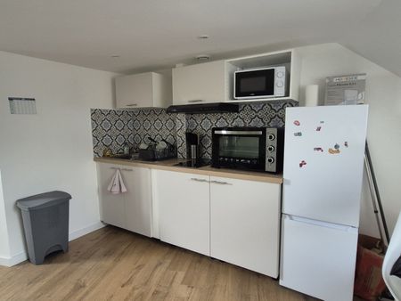 Location Appartement 1 pièce 19m² LAMBERSART 59130 - Photo 3