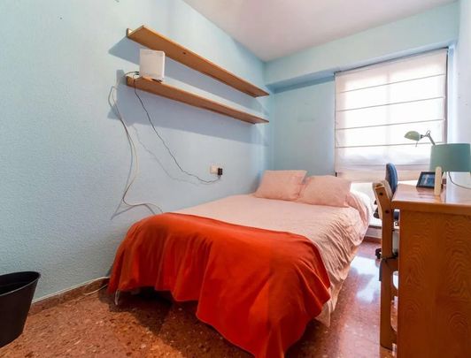 Carrer de Campoamor, Valencia, Valencian Community 46022 - Photo 1