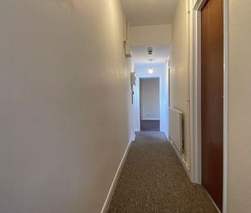 2 bedroom property to rent - Photo 4