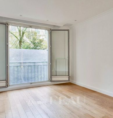 Appartement • Saint James-Général Koenig - Photo 1