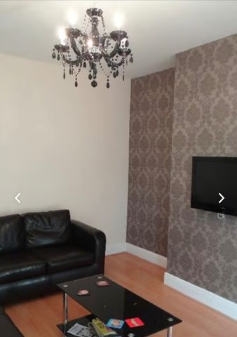 6 Bed - 7 Trelawn Street, Headingley, Leeds - LS6 3JR - Student - Photo 2