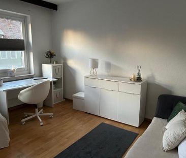 Nachmieterin gesucht für Zimmer in Mädchen-WG in Osnabrück - Photo 1