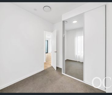 Open the door on effortless Everard Park living - Photo 4