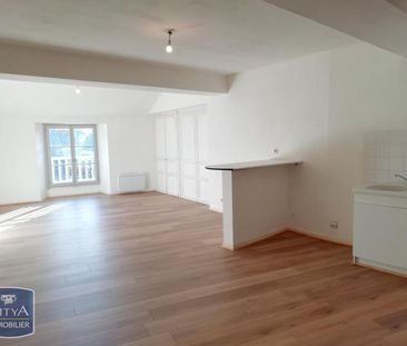 Location Appartement 1 pièce 42m² CHINON 37500 - Photo 1