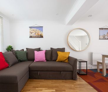Room in a Shared House, Frederick Street, BN1 - Photo 1
