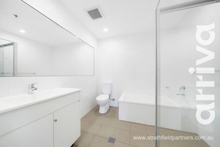 Arriva Strathfield | Huge Luxury 3 Bedroom Apartment - Photo 5
