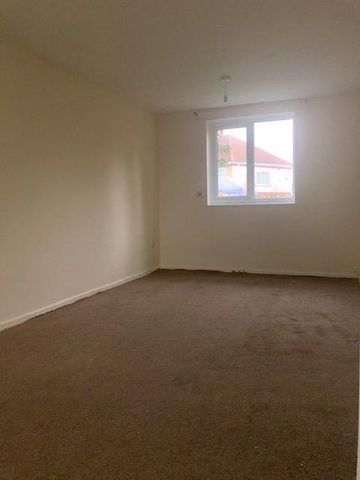 Woodstock Close, Leicester - Photo 5