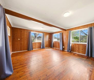 Spacious Family Home in Convenient Location - Photo 2