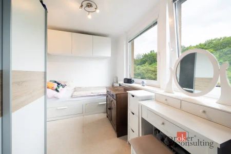 Pronájem bytu 1+kk 38 m - Fotografie 4