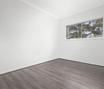 Combing Space and Comfort&excl; - Photo 2