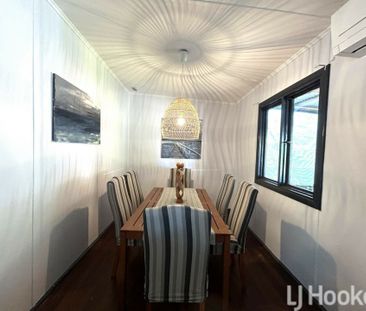 Charming Character Home. - Photo 4