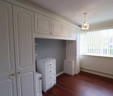 3 bedroom detached house to rent - Photo 6