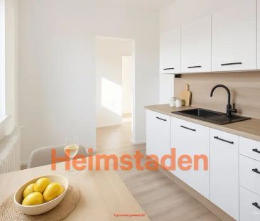 Pronájem bytu 2+1 52 m - Fotografie 1