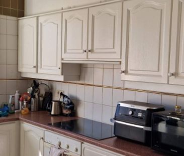 Rijwoning te huur in Aalst voor € 975 met 2 slaapkamers - Photo 4