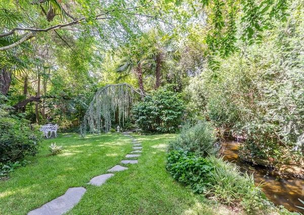 Majadahonda, Community of Madrid 28221