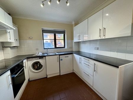 Furzedown Mews, Hythe - Photo 5