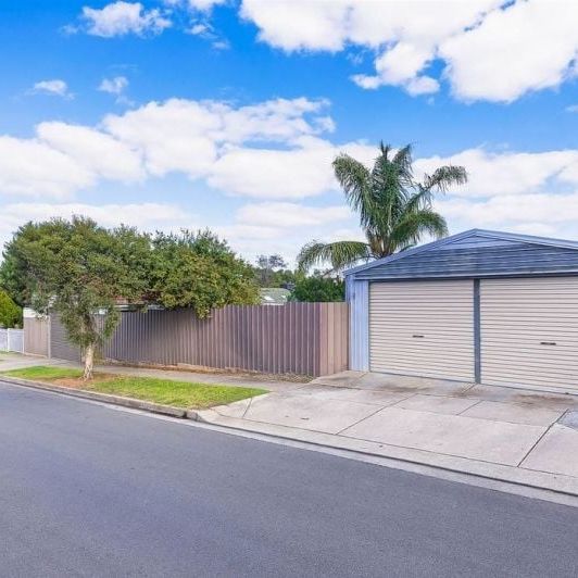 34 Fitzgerald Avenue, Enfield - Photo 1