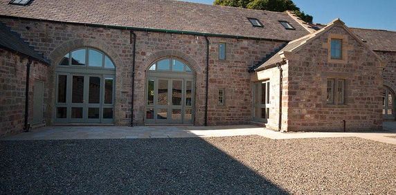 3 bedroom terraced house to rent - Photo 2