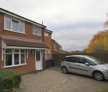 3 bedroom semi-detached house to rent - Photo 1