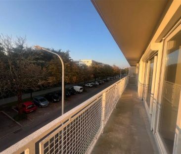 Location appartement 5 pièces - 88m² à Saint-herblain (44800) - Photo 5