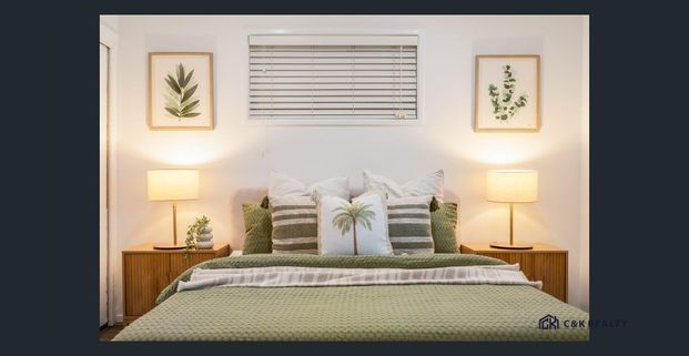 Spacious Dual-Level Family Home with Pool and Solar – Kallangur - Photo 1