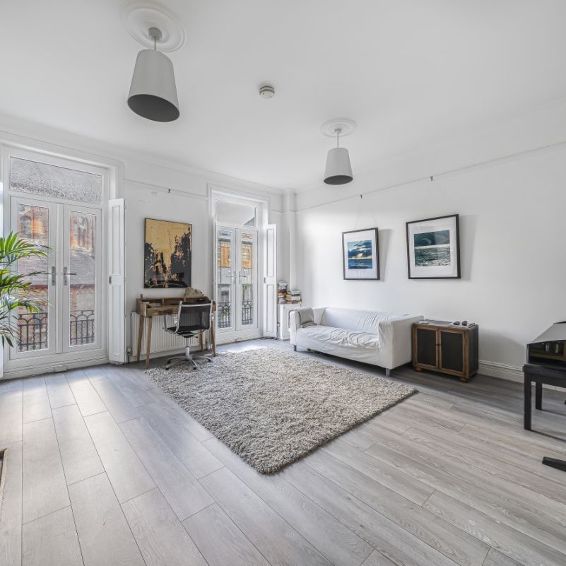 Boutflower Road, Battersea, London, SW11 - Photo 1