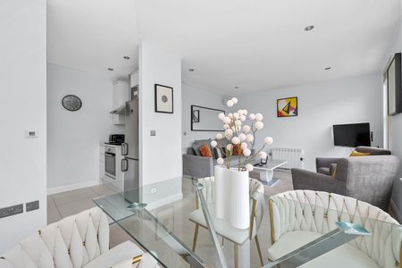 2 Bed Flat, Hanbury Street, E1 - Photo 2