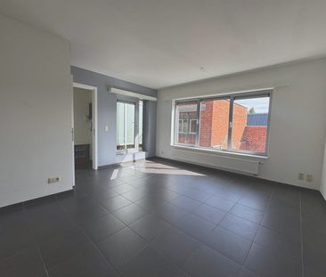Appartement te huur in Sint-Niklaas met 1 slaapkamer - Photo 1
