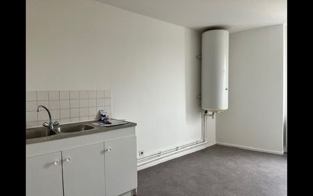 Location Appartement 4 pièces 78 m² La Châtre - Photo 4