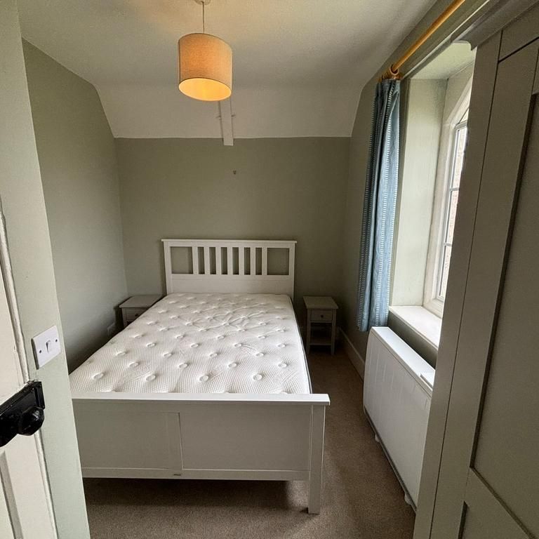 2 bedroom semi-detached house to rent - Photo 1