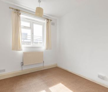 3 bedroom maisonette to rent - Photo 1